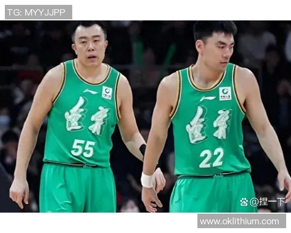 广东队与江苏队激战正酣CBA赛场精彩瞬间回顾与分析 广东队与江苏队激战正酣CBA赛场精彩瞬间回顾与分析